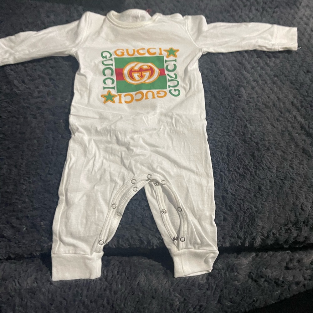 Gucci, 3-6 months, white